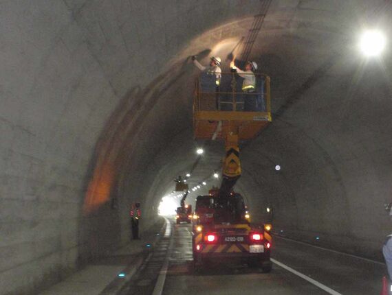 トンネル点検